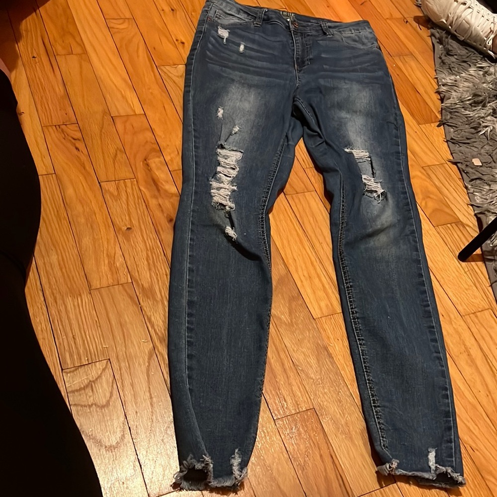Ripped jeans